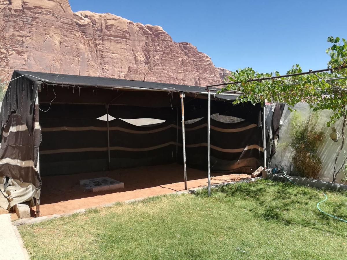 Climbers House In Вади Рум Екстериор снимка